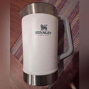 Stanley 64oz Stainless Steel Pitcher Frost Glass